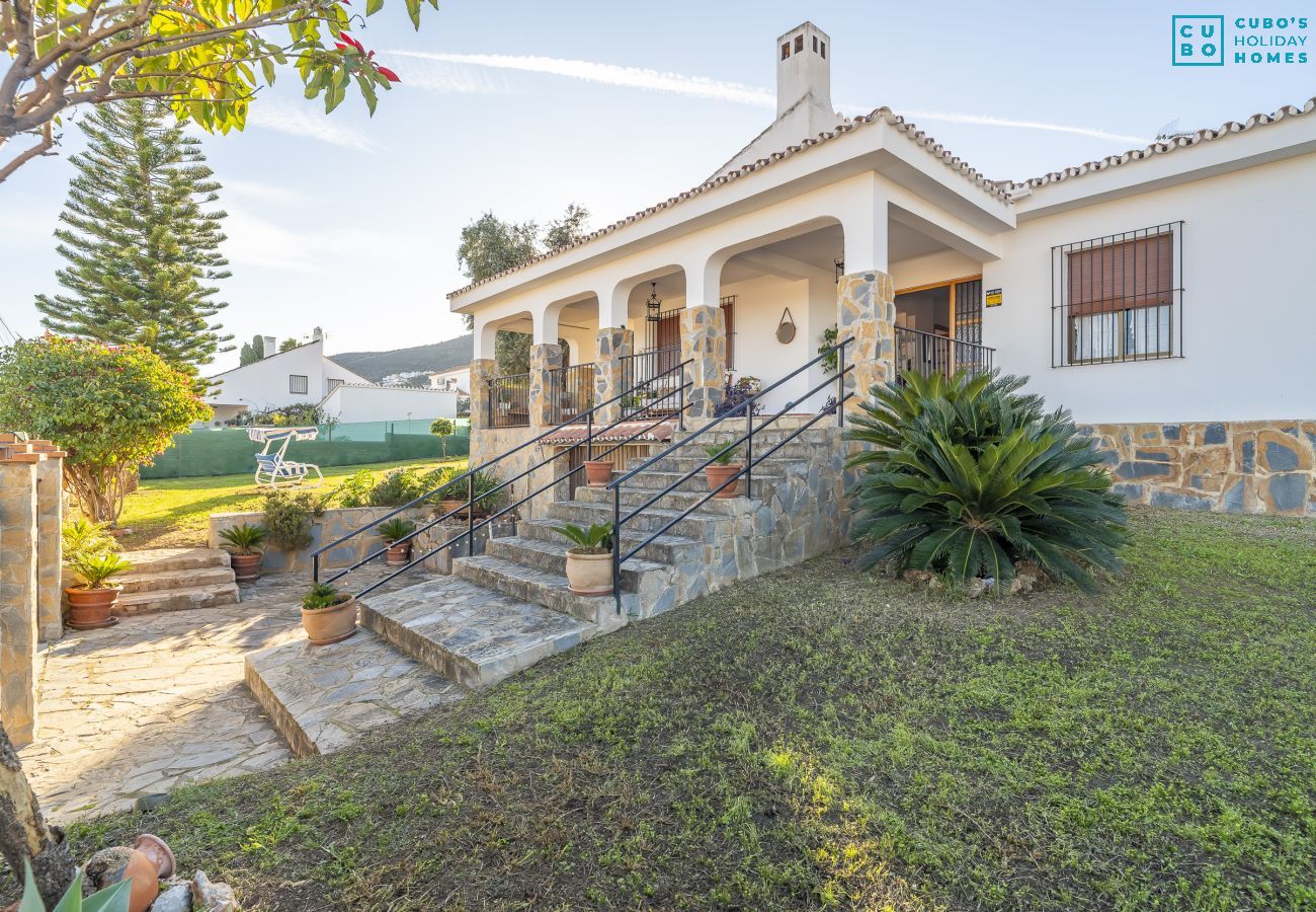 Maison à Alhaurin de la Torre - Cubo's Cortijos del Sol Los Jazmines House