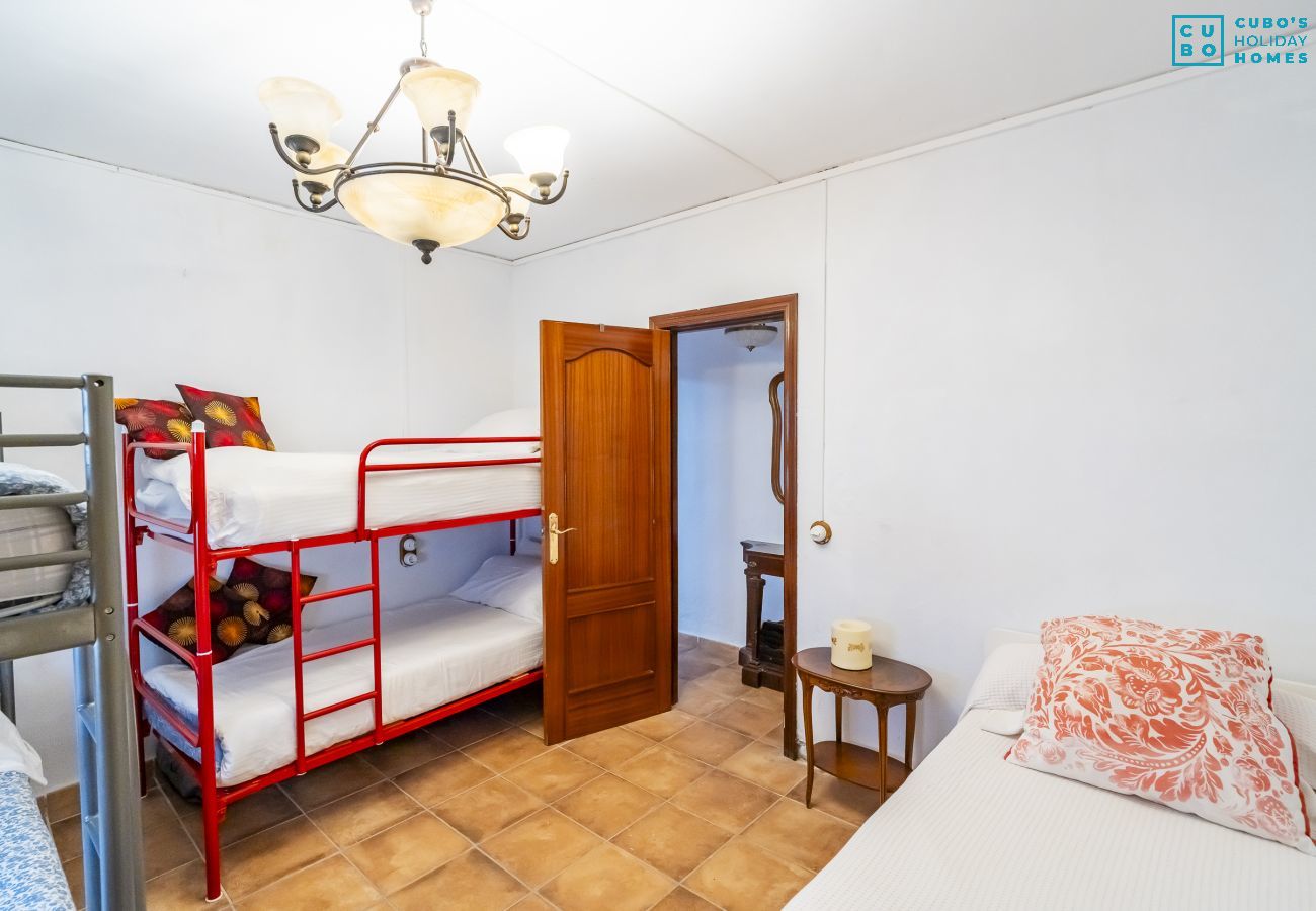 Gîte Rural à Antequera - Cubo's Cortijo La Olivera