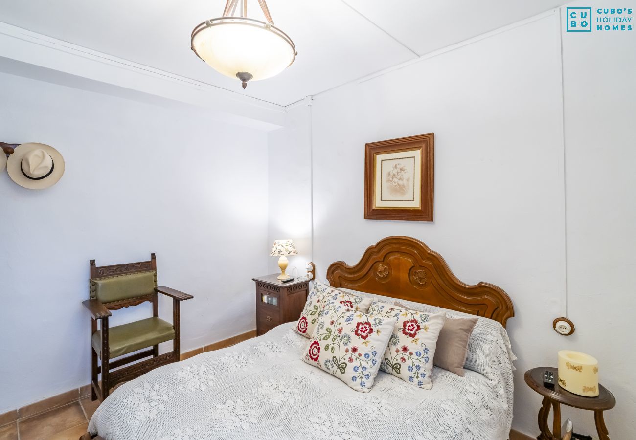 Gîte Rural à Antequera - Cubo's Cortijo La Olivera