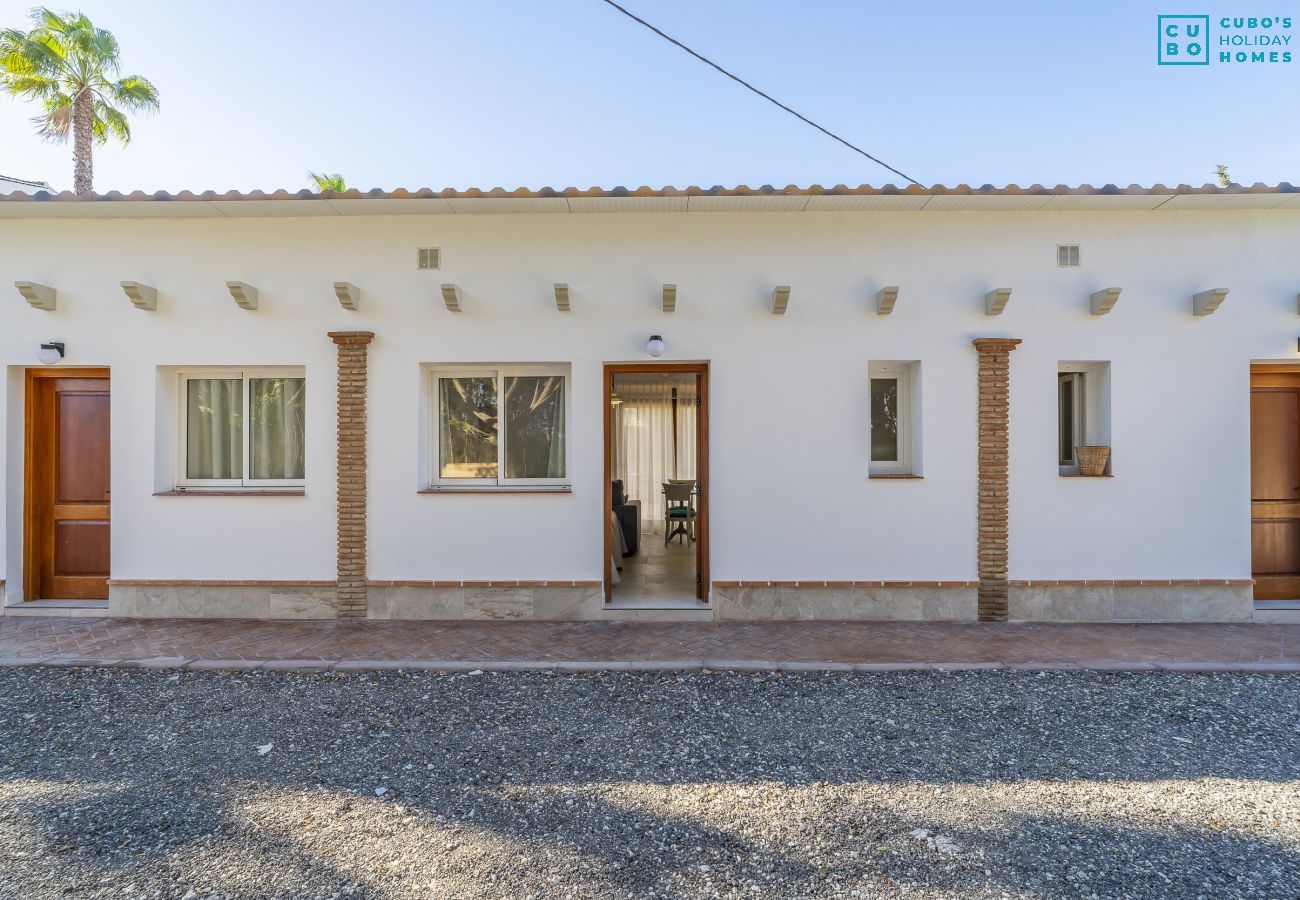 Gîte Rural à Alhaurín el Grande - Cubo's NAZ Country Stay | Family Fun B&B