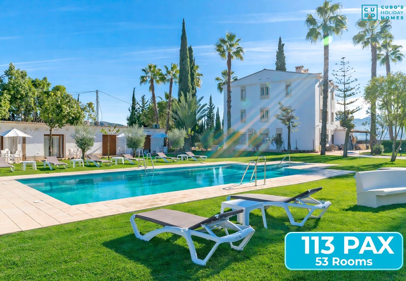 Complexe de vacances avec piscine à Alhaurín el Grande