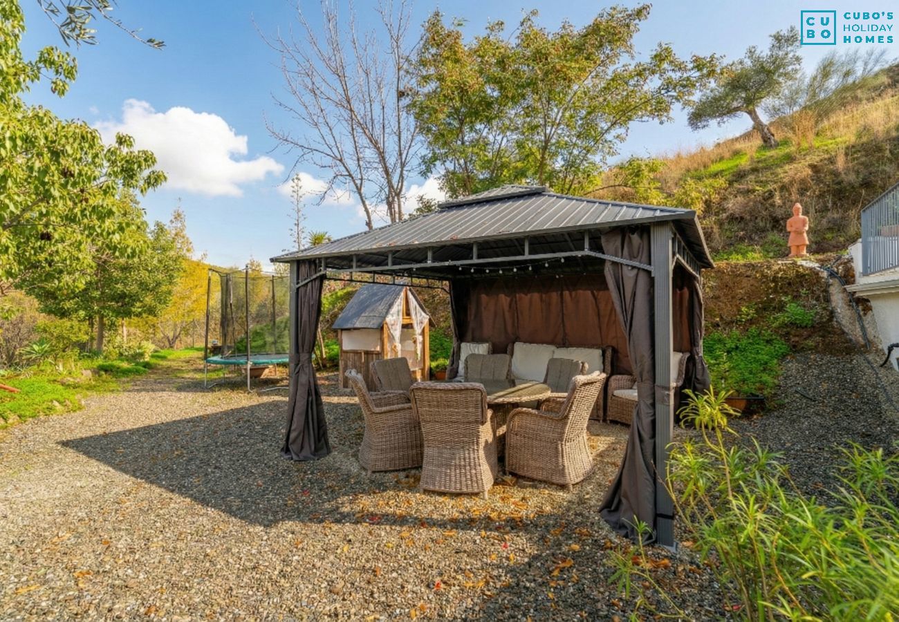Gîte Rural à Coín - Cubo's Violeta Rural House