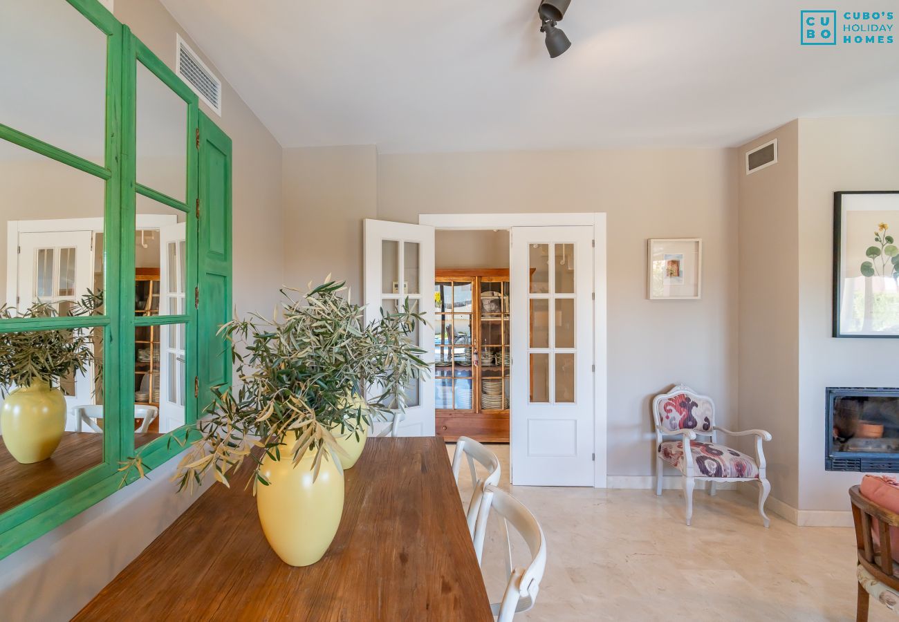 Maison à Coín - Cubo's Casa Los Nebrales & Private Pool