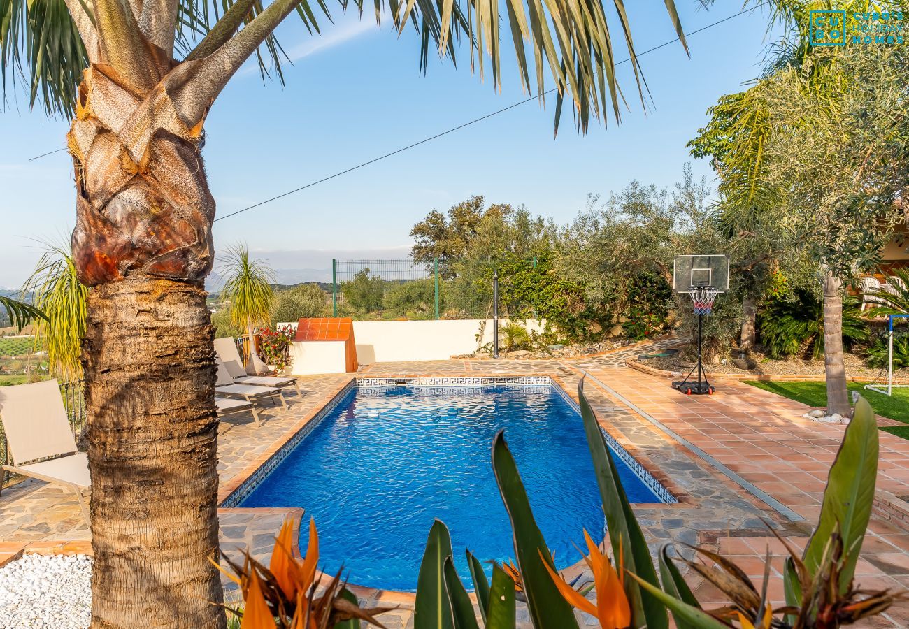 Gîte Rural à Coín - Cubo's Salvadora Rural House