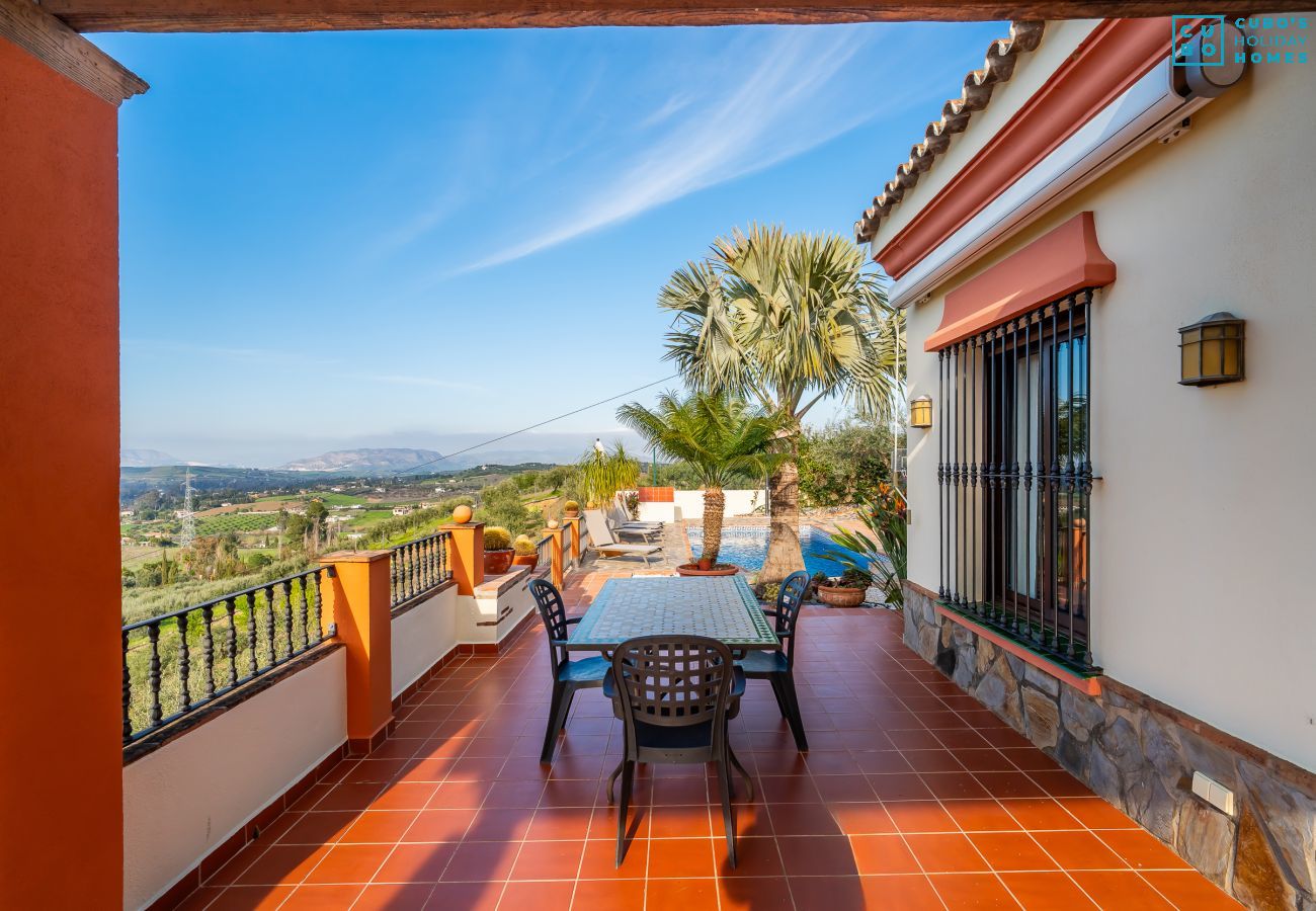 Gîte Rural à Coín - Cubo's Salvadora Rural House