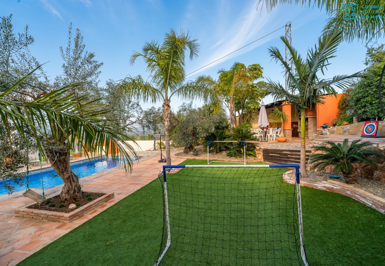 Gîte Rural à Coín - Cubo's Salvadora Rural House