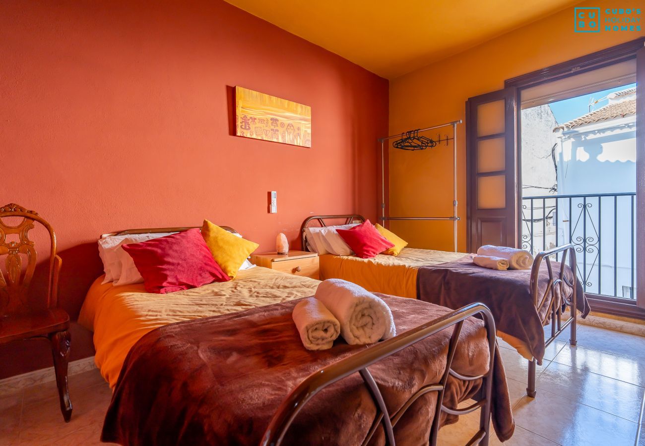 Maison à Yunquera - Cubo's Casa Mox Sierra de las Nieves Views