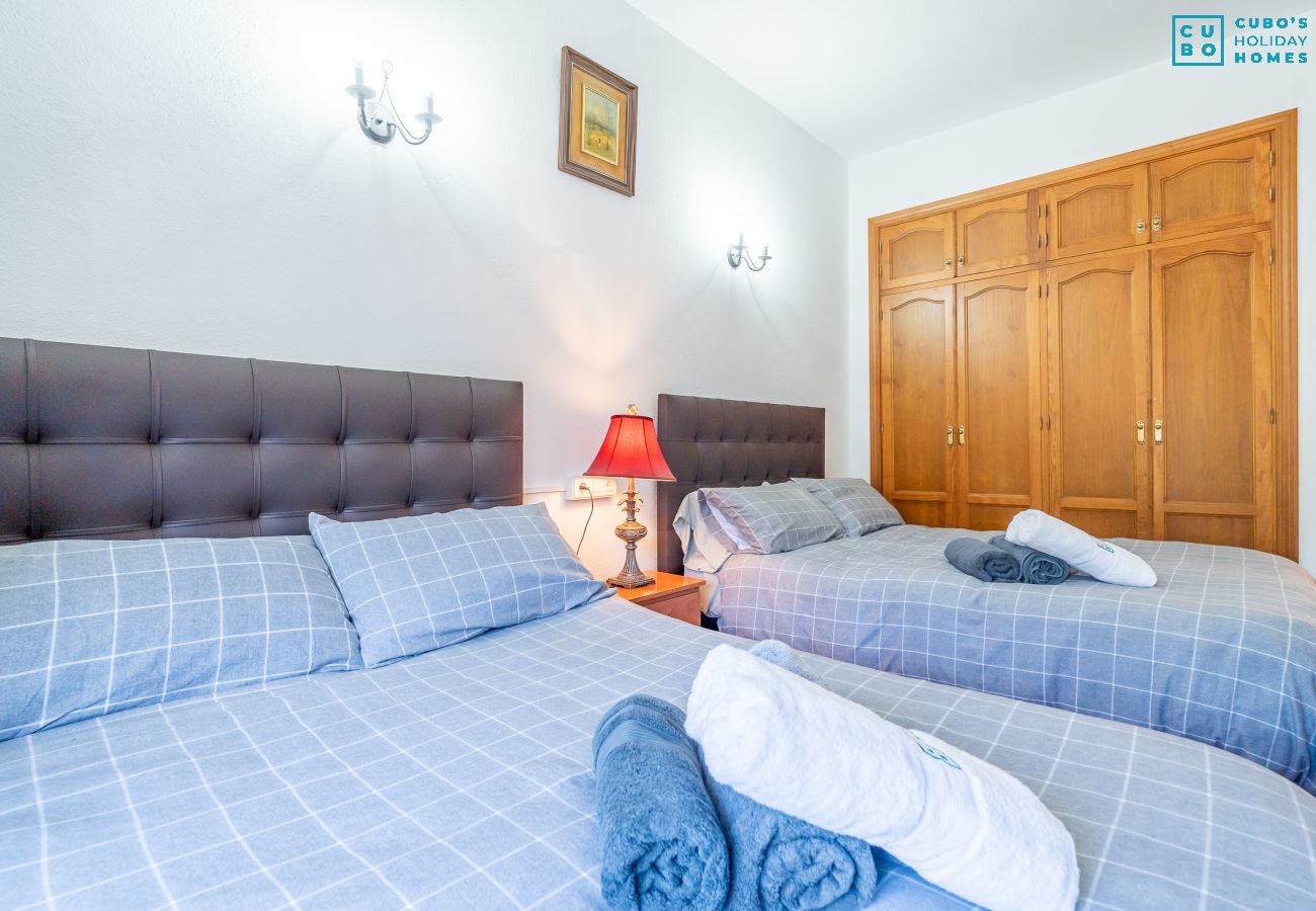 Gîte Rural à Alozaina - Cubo's El Valentin Rural House & Saltwater Pool