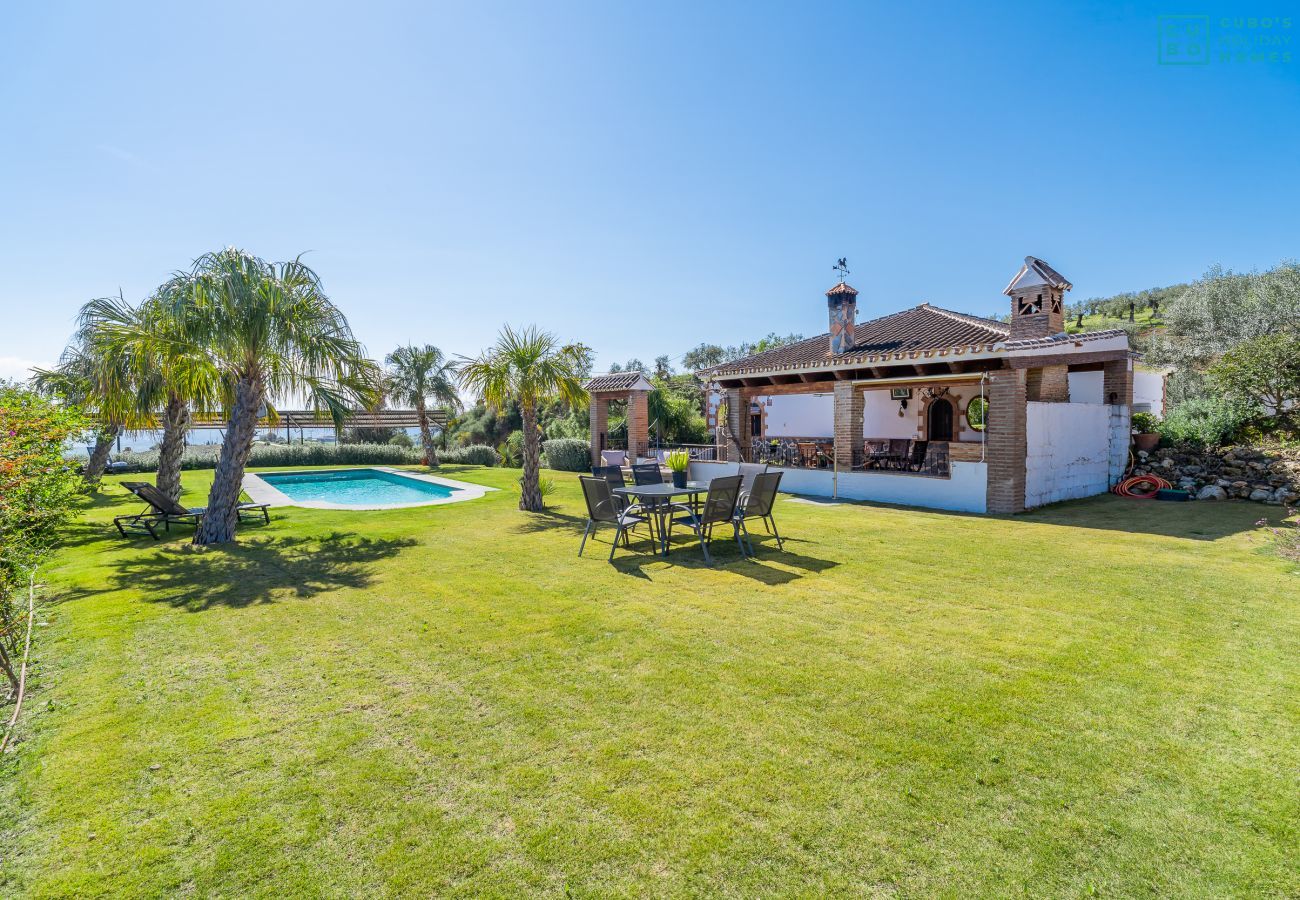 Gîte Rural à Alozaina - Cubo's El Valentin Rural House & Saltwater Pool