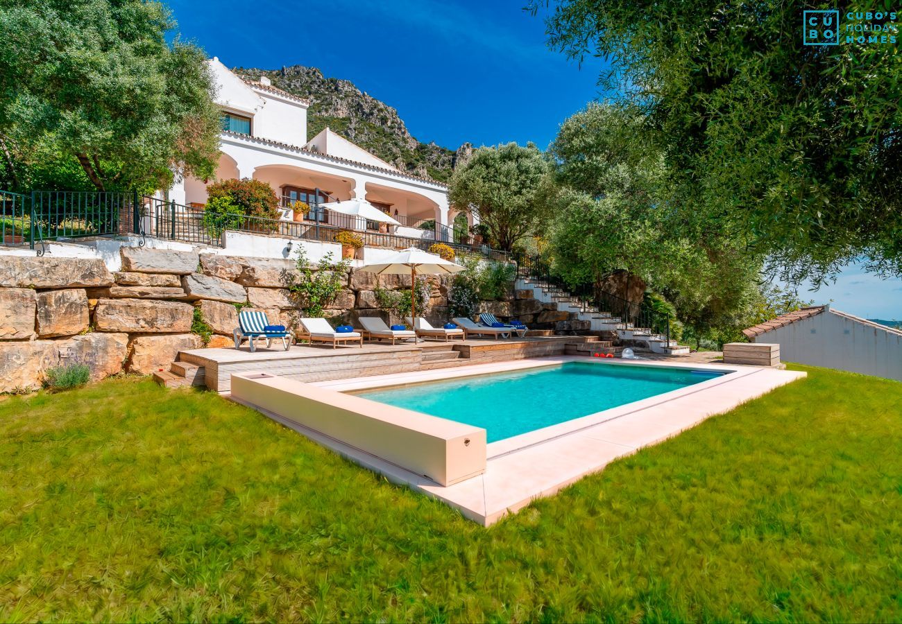 Merveilleuse maison rurale à Casares avec piscine