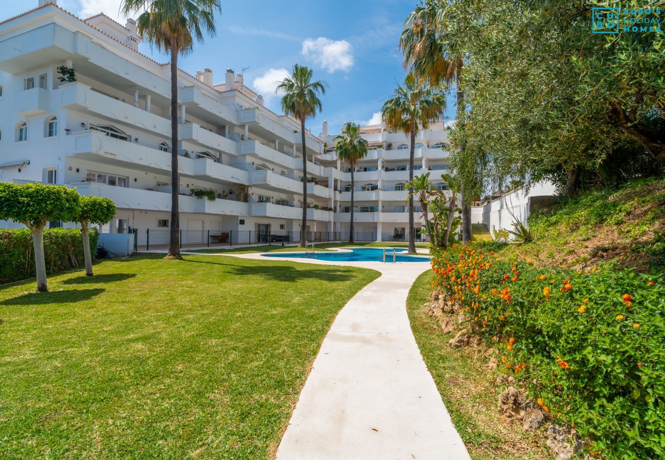 Appartement à Mijas Costa - Cubo's Piramides Mijas Apartment & Parking