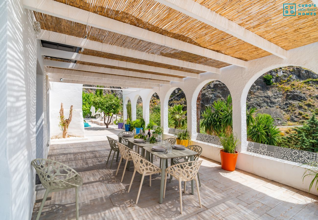 Gîte Rural à Casarabonela - Cubo's Cortijo Pura Paz Retreat